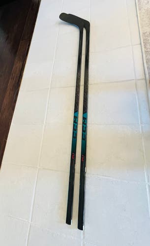 Senior CCM Vizion LH Hockey Stick P29 Pro Stock (New) 2-Pack
