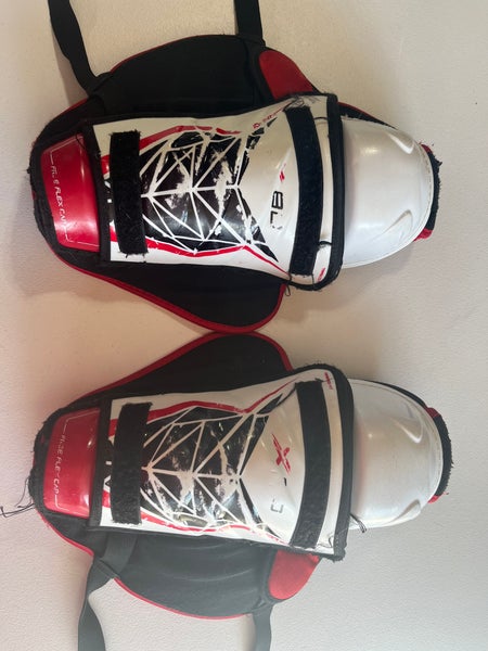 Senior Bauer Vapor 14" Shin Pads (Used)