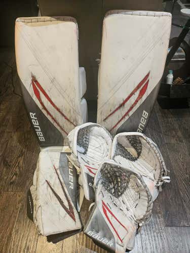 Used Bauer Vapor Hyperlite 2 Goalie Trapper x3, Blocker & Pads
