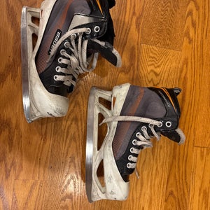 Bauer Performance Hockey Goalie Skates Regular Width Size 4.5