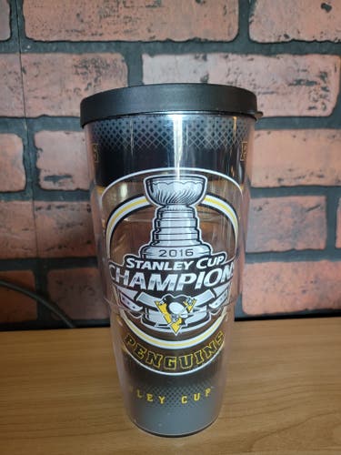 Pittsburgh Penguins NHL 2016 Stanley Cup Champions Tervis Tumbler