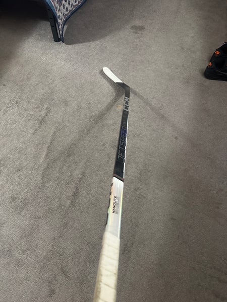 Senior CCM Jetspeed FT6 Pro Left Hand Hockey Stick P28M (Used)
