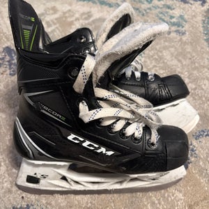 CCM RibCor 76K Hockey Skates Size 2 (Used)