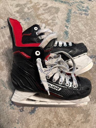 Bauer NSX Hockey Skates Size 4 (Used)