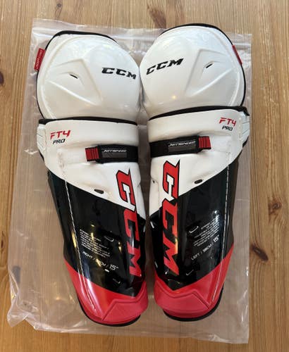 Senior CCM Jetspeed FT4 pro 15" Shin Pads NWOT