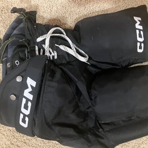 Men's Junior Large CCM Tacks AS 580 Hockey Pants (Used)