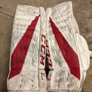 35" CCM Extreme Flex E4.9 Goalie Leg Pads (Used)