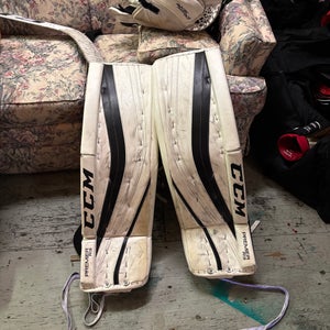 35" CCM Premier R1.9 Goalie Leg Pads (Used)