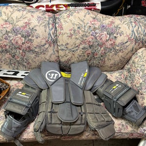 Medium Warrior Ritual G2 PRO Goalie Chest Protector (Used)