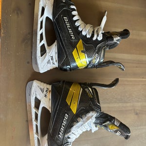 Bauer Supreme UltraSonic Hockey Skates 7.5 (Used)