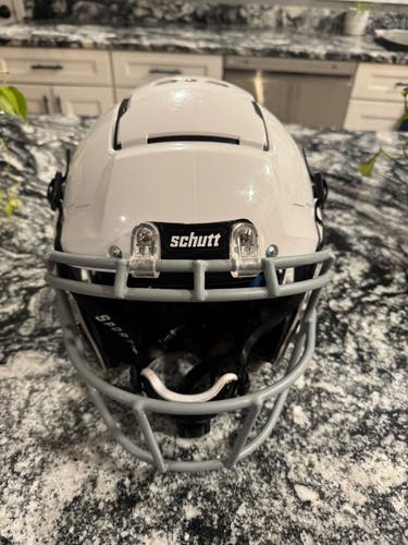 Small Youth Schutt F7 LX1 Helmet (Used)
