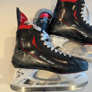 Bauer Hockey Skates Regular Width 10 (Used)