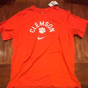 Clemson Tigers Nike T- Shirt Adult Men’s XL New With Tags