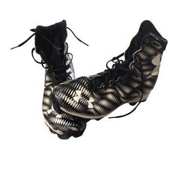 Used Under Armour Adult FB Cleats Black Senior 7.5 11760-S000081568