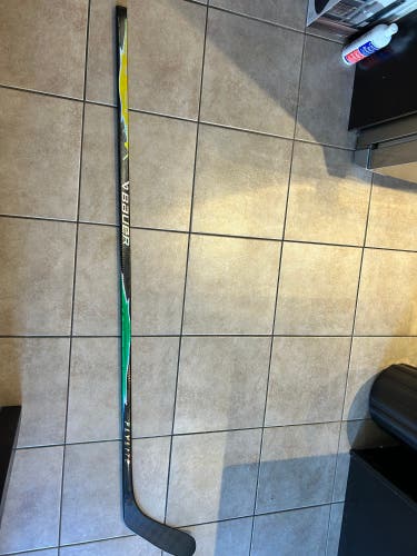 Senior Bauer Vapor FlyLite Left Hand Hockey Stick P90TM Pro Stock (New)