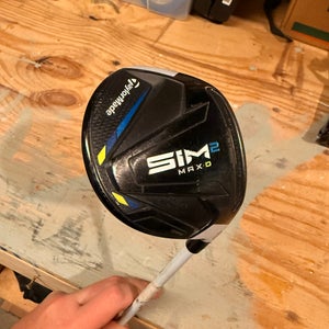 Men's TaylorMade SIM2 MAX-D Right Handed Fairway Wood Regular Flex 3 Wood (Used)