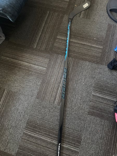 Senior Bauer Nexus E5 Pro Right Handed Hockey Stick P28 (New)