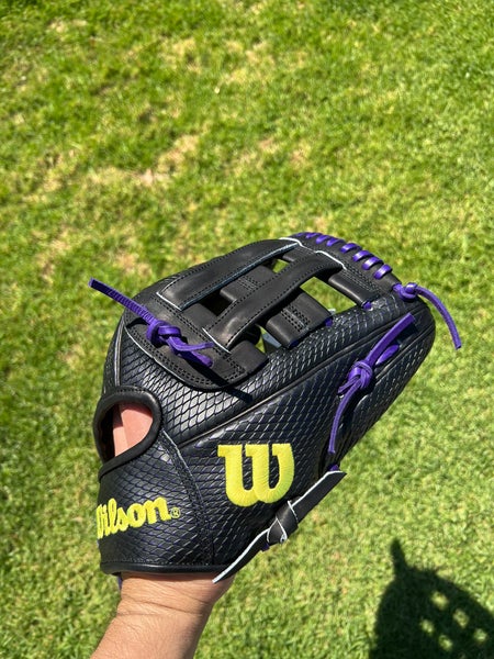 Wilson A2000 RH Infield Baseball Glove 11.5" (New) SuperSkin