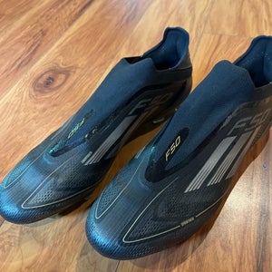 Black Men's Size 13.0 (W 14.0) Adidas Cleats (Used)