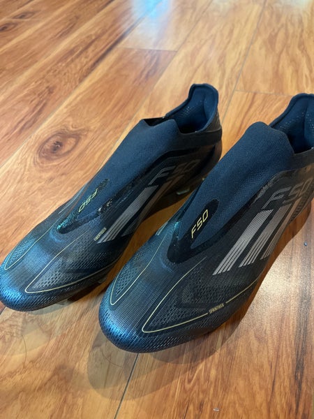 Black Men's Size 13.0 (W 14.0) Adidas Cleats (Used)