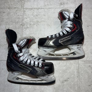Bauer Vapor X70 Hockey Skates Regular Width Size 2 (Used)