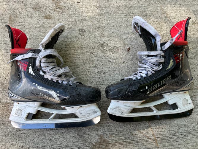 Bauer Vapor X5 Pro Hockey Skates Regular Width 7.5 (Used)