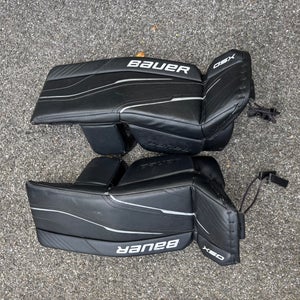 2023 28" Bauer GSX (2023 Model) Goalie Leg Pads (Used) + GSX INT gloves