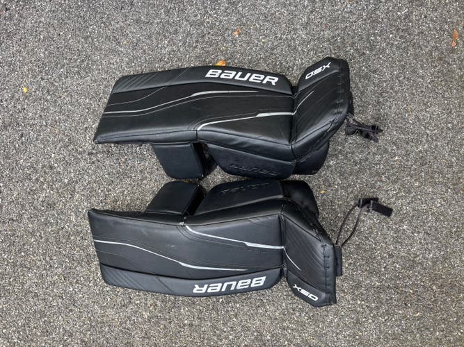 2023 28" Bauer GSX (2023 Model) Goalie Leg Pads (Used)