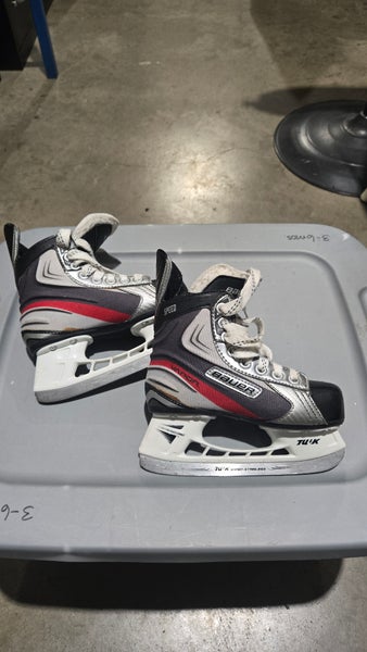 Bauer Vapor Hockey Skates Regular Width 12 (Used)