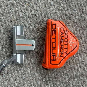 Scotty Cameron Detour Newpot 2 putter 35" in great condition. Superstroke grip, headcover