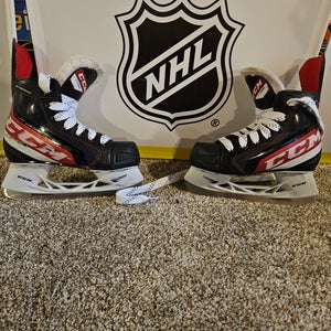 2023 CCM JetSpeed FT485 Hockey Skates 12 (Used)