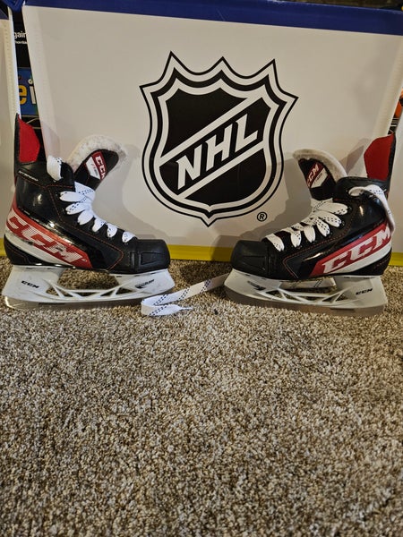2023 CCM JetSpeed FT485 Hockey Skates 12 (Used)