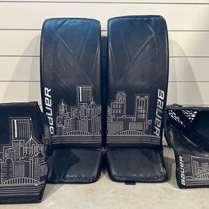 33" Bauer Hyperlite Regular Goalie Full Set (Used)