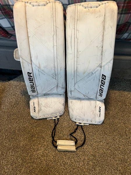 32" Bauer Supreme M5 Pro Goalie Leg Pads (Used)