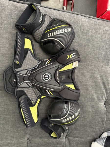 Men's Large Junior Warrior Alpha DX Shoulder Pads (Used)