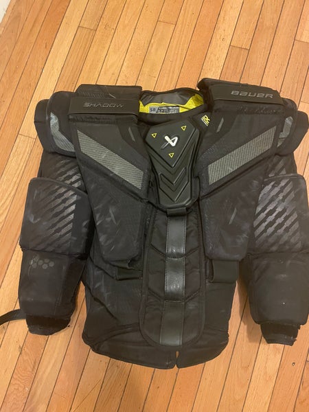XL Bauer Shadow Goalie Chest Protector (Used)