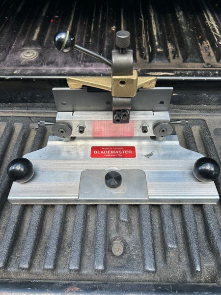 Blademaster SH2000 Hockey Skate Holder
