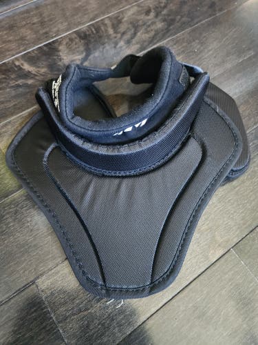 CCM Goalie Neck Guard (Used) junior