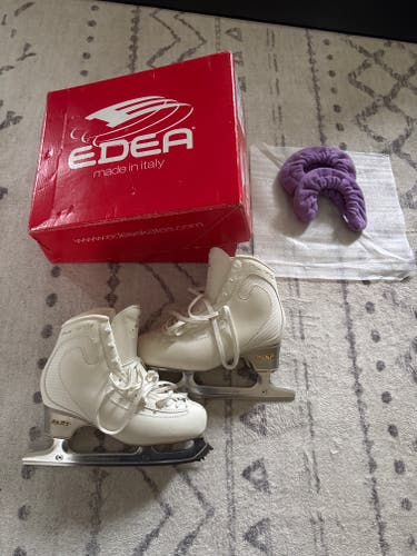 EDEA Ice Fly Figure Skates Adult 6, B-Width (Used)