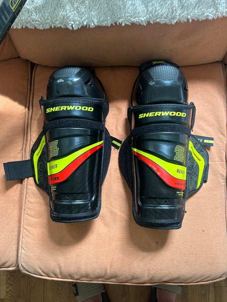 Senior Sher-Wood 13" Shin Pads (Used)
