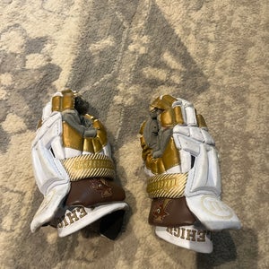 Warrior Burn XP Lacrosse Gloves Large (Used)
