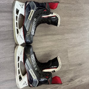 2015 Bauer Vapor X800 Hockey Skates Regular Width 8.5 (Used)