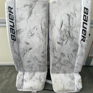 Small Bauer GX Goalie Leg Pads (Used)