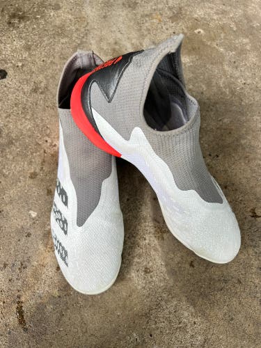 White Men's Size 13.0 (W 14.0) Adidas Turf Cleats Cleats (Used)
