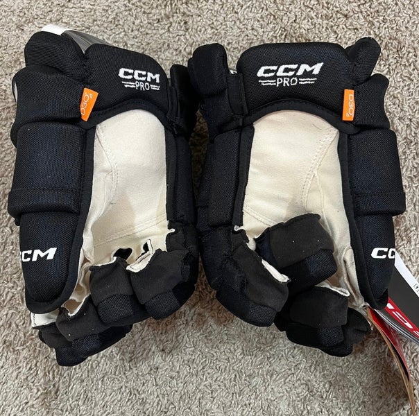 CCM HGPTKXF 13” Gloves (XF Pro)