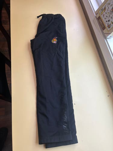 Bauer (Used) seacoast Spartans ice hockey warm-up pants nylon sweatpants. Size youth, extra large.