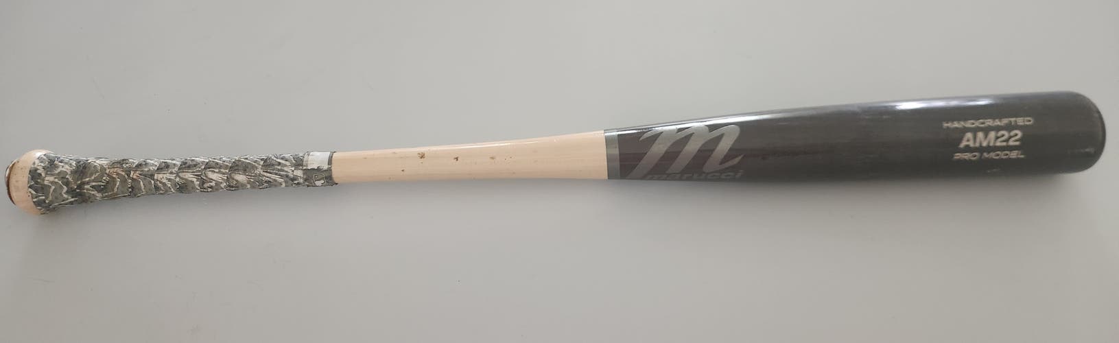 Marucci AM22 Maple Bat (-3) 29 oz 32"