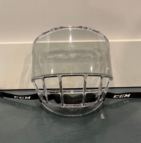 CCM FV1 Face Shield - Light Grey/Black Tint (Medium)