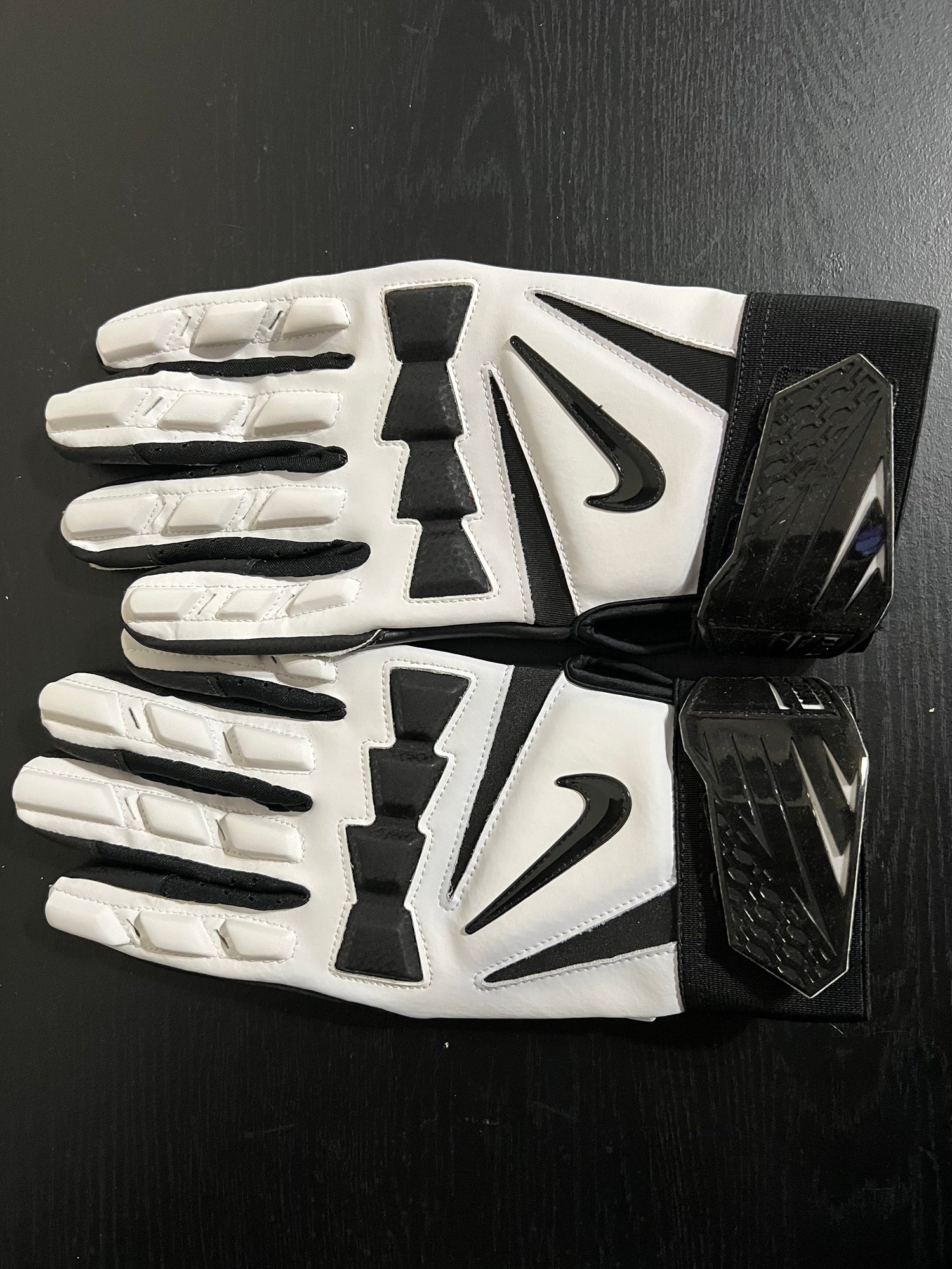 Nike Hyperbeast Football Gloves Men's XXL White/Black