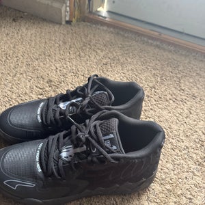 Men's Size M 12.0 (W 13.0) Puma Shoes (New)